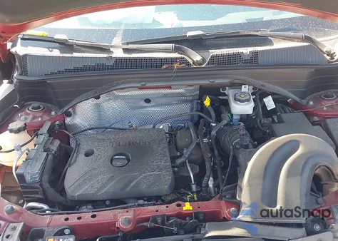 2021 Chevrolet Trailblazer Awd Ls z USA, uszkodzony, nr VIN KL79MNSL8MB134570